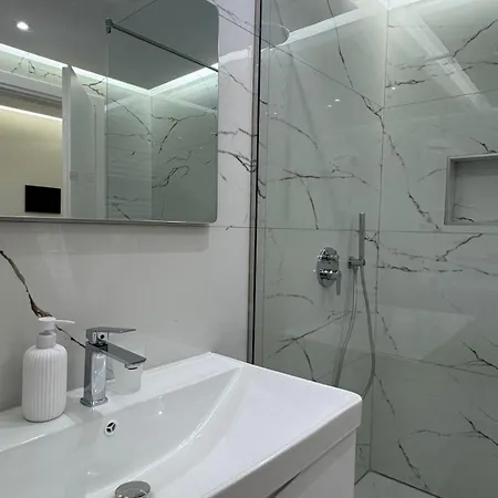 Willson Apartmán Tirana